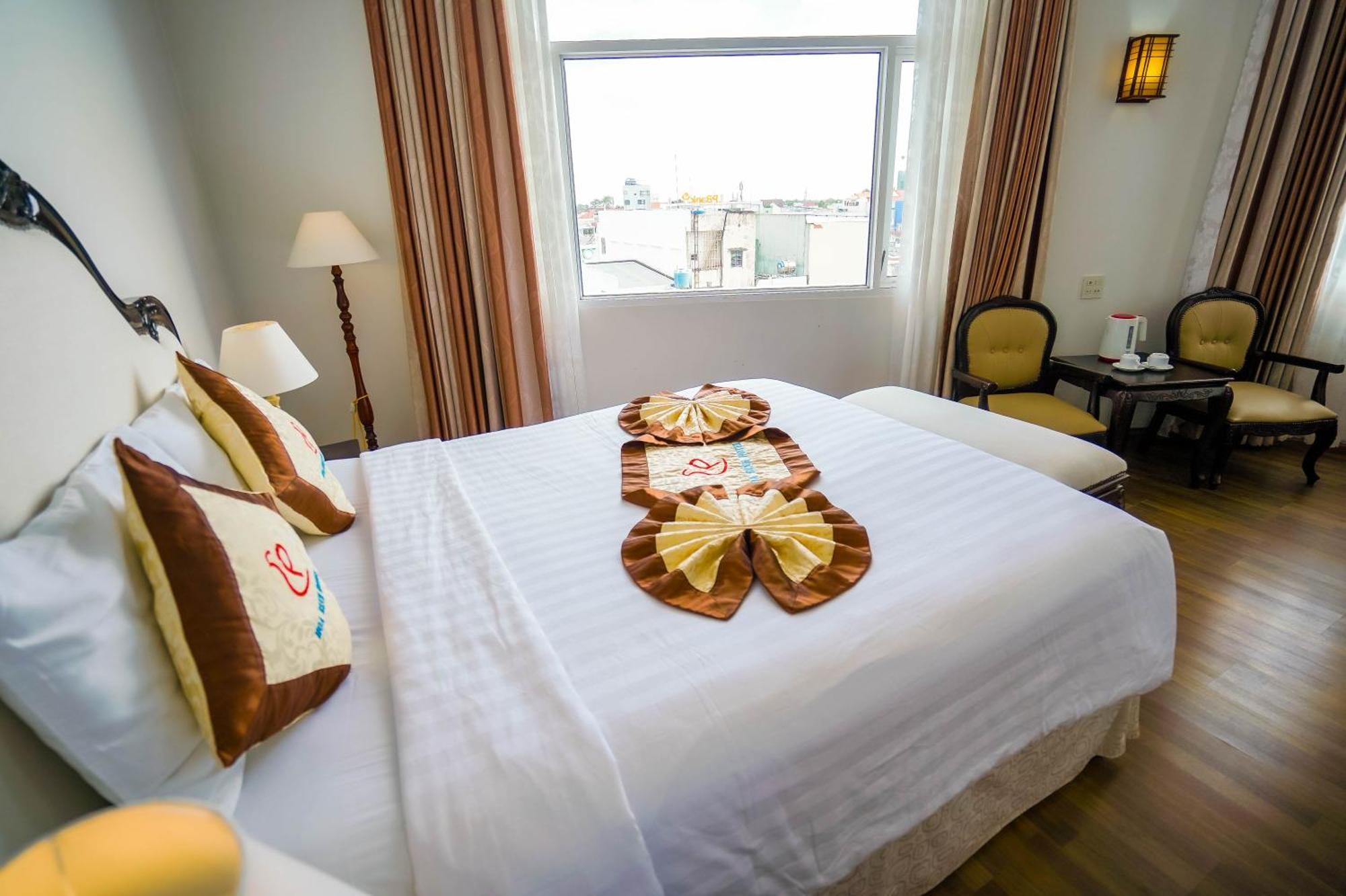Hoa Binh 1 Hotel Long Xuyên Zewnętrze zdjęcie