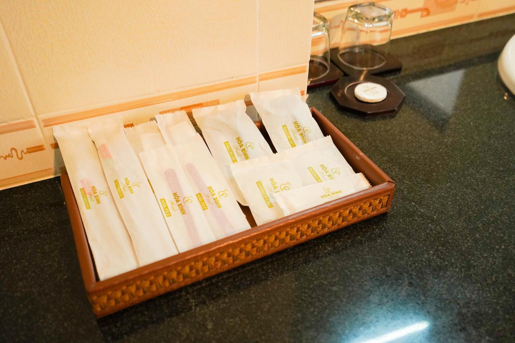 Hoa Binh 1 Hotel Long Xuyên Zewnętrze zdjęcie